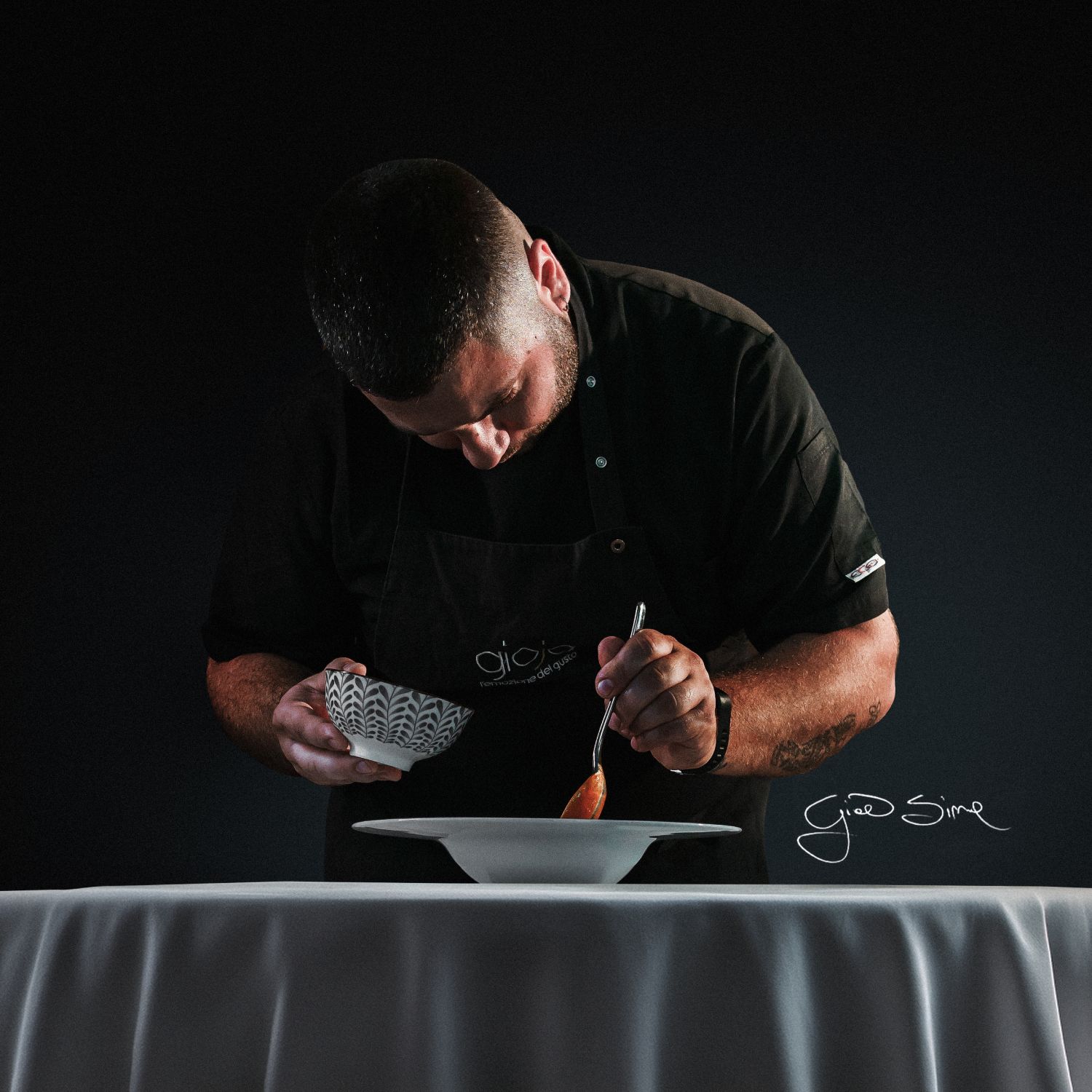 gioja ristorante sushi social strategy